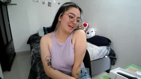 Snapshot of mocca_117 chatting on October 2025 02:01:01 PM Sam online show from October 2025 02:01:01 PM