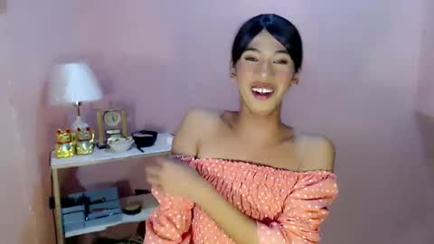 Mocha Locca  online show from January 2025 04:29:01 PM