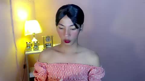 Mocha Locca  online show from January 2025 06:59:02 PM