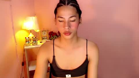 Mocha Locca  online show from February 2025 02:43:02 PM