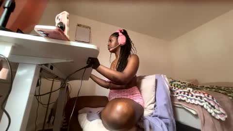 Mocha  BDAY JAN 13  online show from May 2026 05:51:01 PM