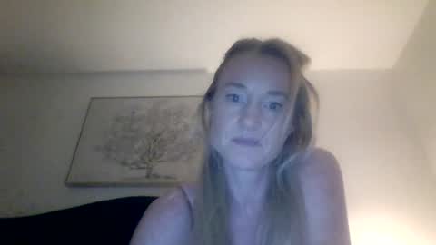 mockingbirds91 online show from June 2026 04:47:02 AM