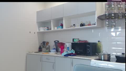 Snapshot of model_10 chatting on September 2025 01:00:01 PM Tatiana online show from September 2025 01:00:01 PM