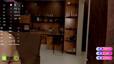 Model Mike online show from October 2025 03:40:02 AM