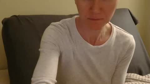 Aurora online show from March 2026 09:37:01 PM