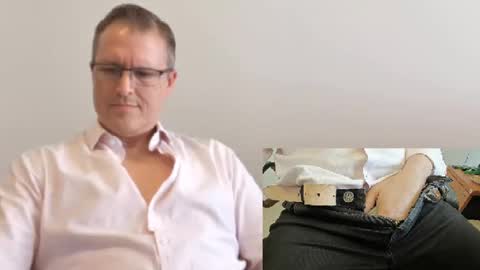 Moe online show from September 2025 05:47:02 PM