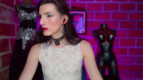 moira_hot online show from March 2026 09:32:01 PM