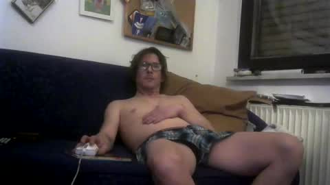 Snapshot of mojoflow39 chatting on November 2025 04:11:02 AM Fr online show from November 2025 04:11:02 AM