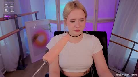 Molly online show from April 2026 02:23:02 PM