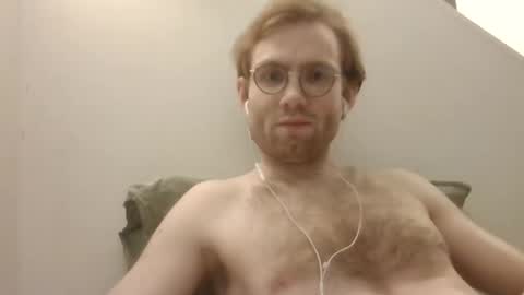 molliter online show from February 2025 01:00:01 AM