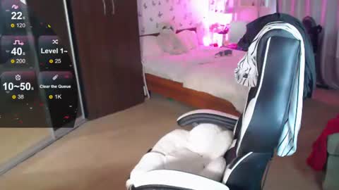 Snapshot of molly_barbie chatting on July 2026 11:23:02 AM Molly Prvt is open online show from July 2026 11:23:02 AM