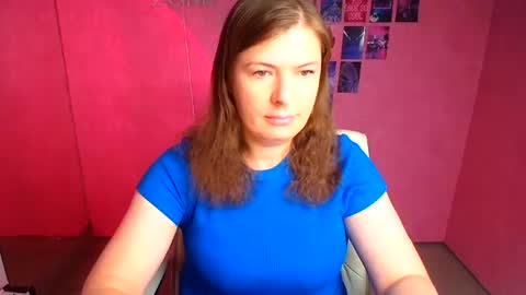 Molly online show from June 2026 12:22:01 PM
