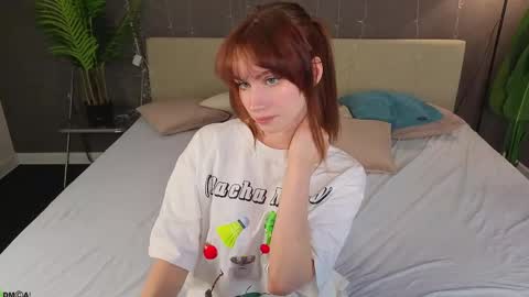 Molly online show from April 2026 12:16:02 AM