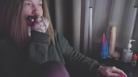 Snapshot of molly_royse chatting on January 2025 03:45:01 AM I have new photos come and see with love Molly online show from January 2025 03:45:01 AM