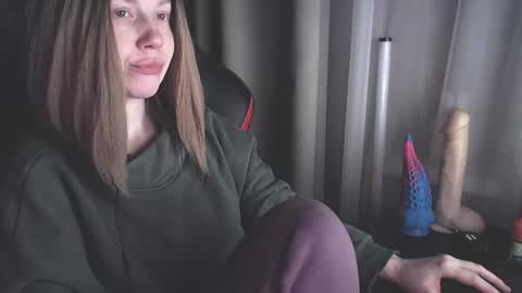 Snapshot of molly_royse chatting on January 2025 06:03:01 AM I have new photos come and see with love Molly online show from January 2025 06:03:01 AM