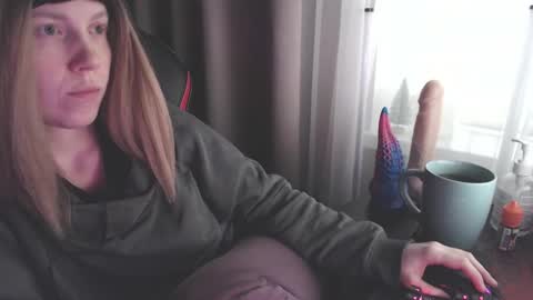 Snapshot of molly_royse chatting on January 2025 07:47:02 AM I have new photos come and see with love Molly online show from January 2025 07:47:02 AM