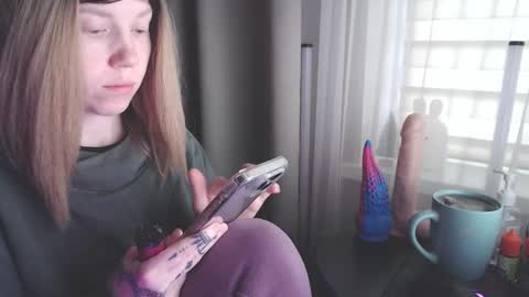 Snapshot of molly_royse chatting on January 2025 09:02:01 AM I have new photos come and see with love Molly online show from January 2025 09:02:01 AM
