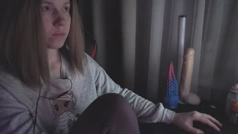 Snapshot of molly_royse chatting on February 2025 11:58:02 PM I have new photos come and see with love Molly online show from February 2025 11:58:02 PM