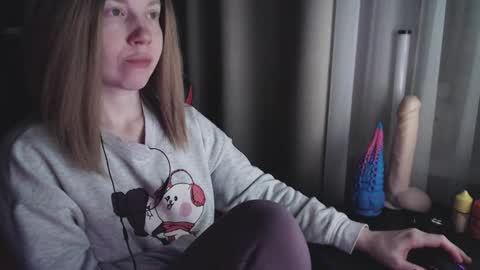 Snapshot of molly_royse chatting on February 2025 11:26:02 PM I have new photos come and see with love Molly online show from February 2025 11:26:02 PM