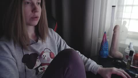 Snapshot of molly_royse chatting on March 2025 09:17:02 AM I have new photos come and see with love Molly online show from March 2025 09:17:02 AM