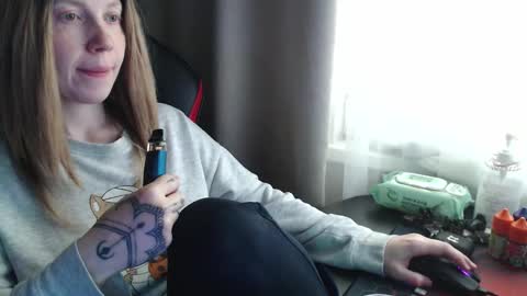 Snapshot of molly_royse chatting on September 2025 10:19:01 AM I have new photos come and see with love Molly online show from September 2025 10:19:01 AM
