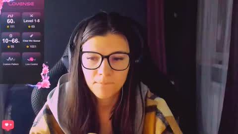  KIRA  online show from January 2026 06:11:02 PM