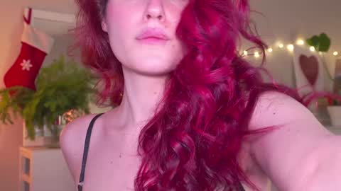 Snapshot of mollysoulful chatting on January 2025 01:26:01 PM Hello my name is Fabulous online show from January 2025 01:26:01 PM