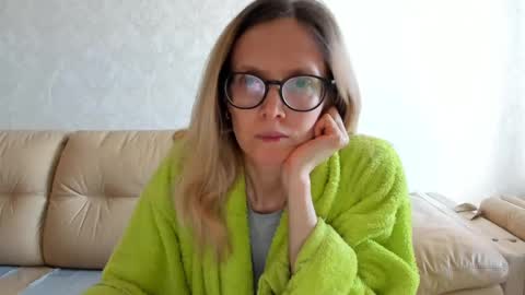 AngelMomm online show from February 2025 11:22:02 AM