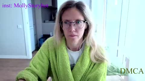 AngelMomm online show from May 2026 04:42:01 AM