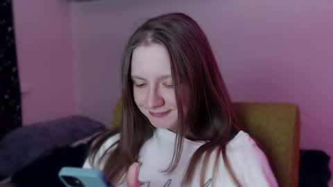 mollytucker online show from February 2025 02:53:01 PM