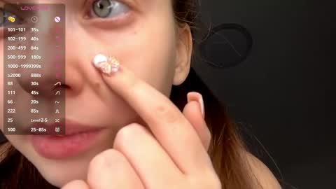 Snapshot of moltenpeach chatting on June 2026 02:33:01 PM Hermina online show from June 2026 02:33:01 PM