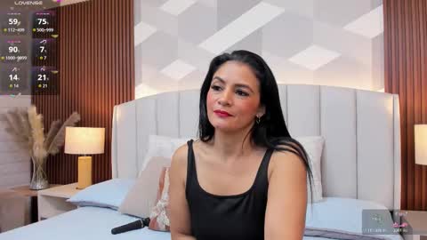 Letty Smith online show from November 2025 11:31:01 AM