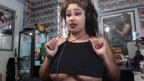 Mommy bubbles online show from February 2025 07:31:02 PM