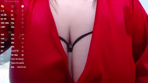 Snapshot of mommyissuess_ chatting on February 2025 11:41:01 PM Daphne online show from February 2025 11:41:01 PM