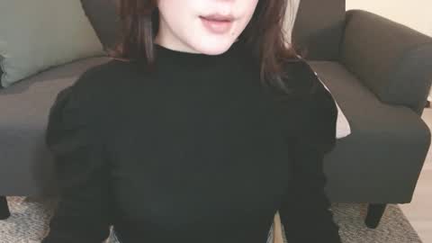 Snapshot of momo612238 chatting on February 2025 01:19:02 AM Momo online show from February 2025 01:19:02 AM