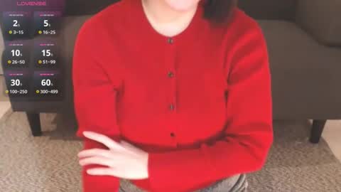 Momo online show from November 2025 11:51:02 PM