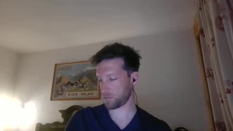 Snapshot of moms_little_monster chatting on December 2024 08:03:02 PM moms_little_monster online show from December 2024 08:03:02 PM