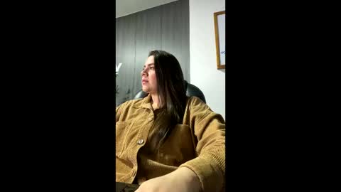 Snapshot of mona28__ chatting on September 2025 11:23:02 AM Mona online show from September 2025 11:23:02 AM