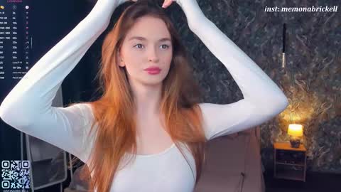 Mona online show from November 2025 07:12:01 PM