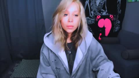   online show from May 2026 02:05:01 AM