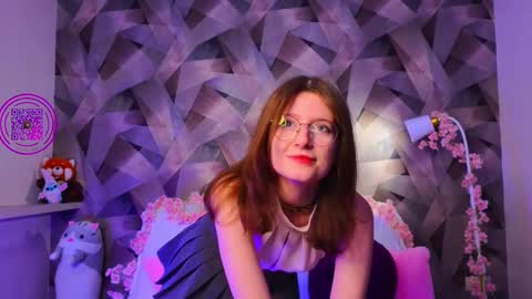 Mona online show from November 2025 04:31:02 PM