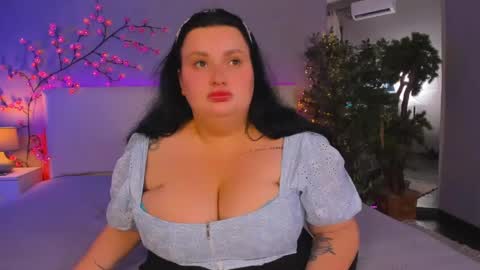Monica online show from May 2026 12:12:01 PM