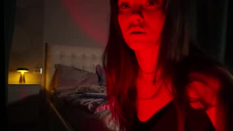Snapshot of moni_carroll chatting on October 2025 05:21:02 PM Monia Help me get 20000 subscribers online show from October 2025 05:21:02 PM