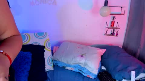 aleja      independent model       online show from November 2025 03:18:02 AM