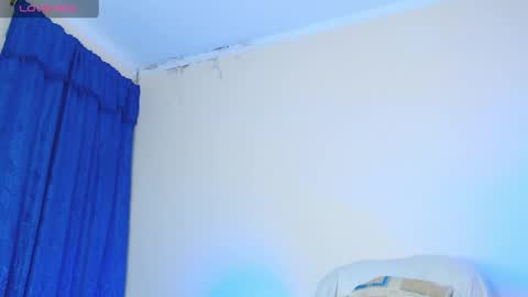 monica_walkert online show from April 2026 07:58:02 PM