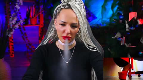 Snapshot of monicamaxwel chatting on January 2025 12:13:01 PM Monika online show from January 2025 12:13:01 PM