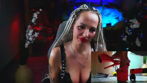 Snapshot of monicamaxwel chatting on January 2025 06:21:01 PM Monika online show from January 2025 06:21:01 PM