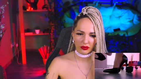 Snapshot of monicamaxwel chatting on February 2025 06:35:02 PM Monika online show from February 2025 06:35:02 PM