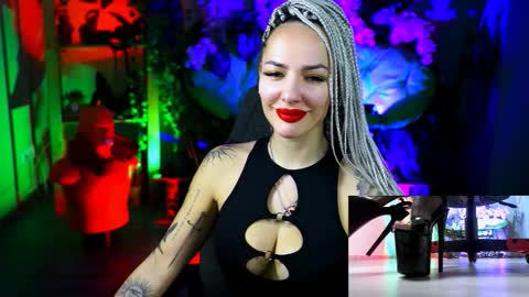 Monika online show from January 2026 11:15:02 AM