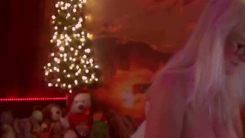 Snapshot of monicutex chatting on January 2025 06:47:02 AM Monika    online show from January 2025 06:47:02 AM